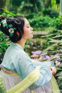 发现丈夫和儿子有了新家庭后，我决定假死脱身全局