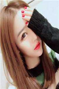 爆出身份后，未婚夫跪求我原谅全局