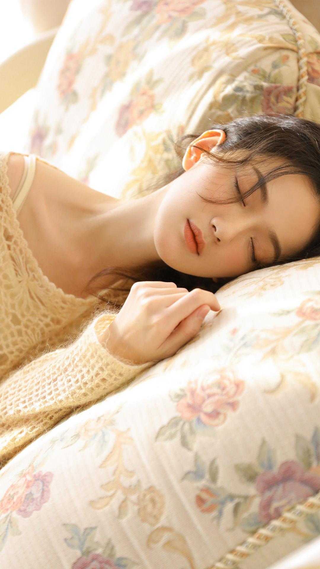 和霸总离婚后，他从不在意变求复婚完结版许烟秦冽